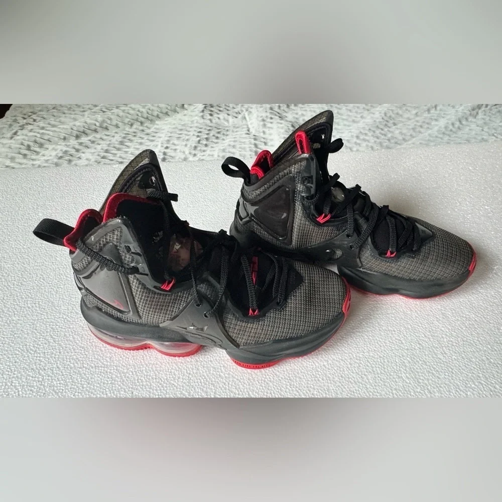 Nike Kid's Big Boy's Lebron 19 Basketball Shoe Black/Red